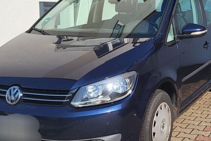 VW Touran 262.000 km 5.600 &euro; Breitenstein 71093