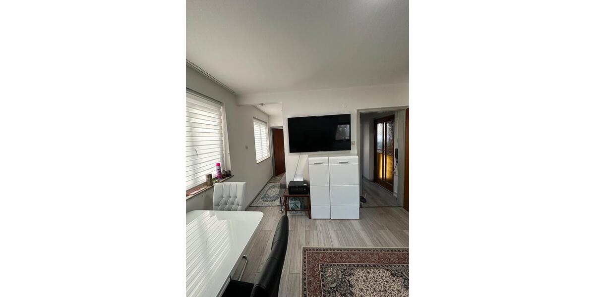 Dachgeschoßwohnung Stuttgart Stuttgart-West - 1.5 Zimmer, 1 m&sup2;, 566&euro; | Angebot:25342588