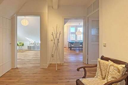Wohnung Stuttgart Degerloch - 4 Zimmer, 108 m&sup2;, 2.150&euro; | Angebot:25485985