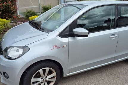 Skoda Citigo 128.000 km 3.700 &euro; Deckenpfronn 75392