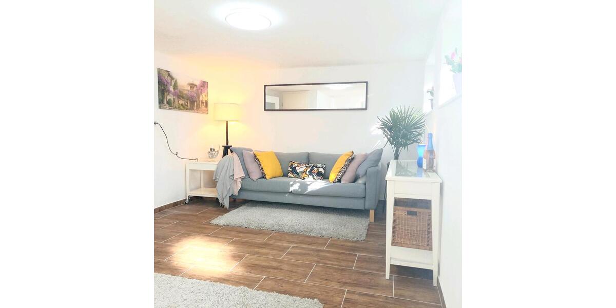 Reihenhaus Reutlingen Orschel-Hagen - 4 Zimmer, 80 m&sup2;, 1.150&euro; | Angebot:25294753