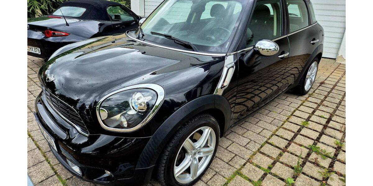 Mini Countryman S (Cooper) 82.000 km 9.300 &euro; Ostfildern 73760