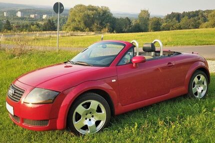 Audi TT 265.000 km 4.500 &euro; St. Johann 72813