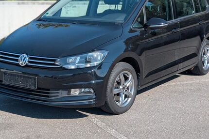 VW Touran 176.950 km 10.999 &euro; Metzingen 72555