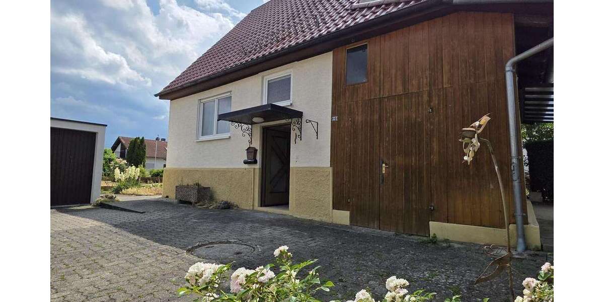 Einfamilienhaus Reutlingen Altenburg - 4 Zimmer, 96 m&sup2;, 370.000&euro; | Angebot:26984357