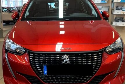Peugeot 208 36.670 km 15.990 &euro; Pfullingen 72793