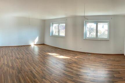 Wohnung Jettingen - 4 Zimmer, 110 m&sup2;, 1.350&euro; | Angebot:25411399