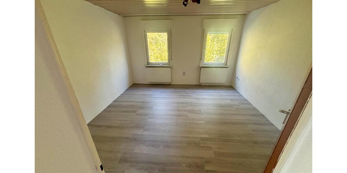 Einfamilienhaus Horb am Neckar - 6 Zimmer, 177 m&sup2;, 349.000&euro; | Angebot:27120374