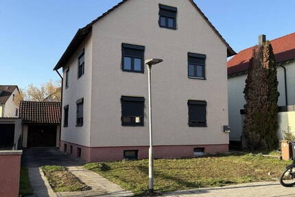 Haus Denkendorf - 6 Zimmer, 143 m&sup2;, 649.000&euro; | Angebot:25992804