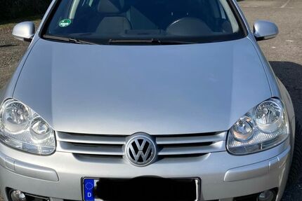 VW Golf 87.000 km 4.500 &euro; Tübingen 72070