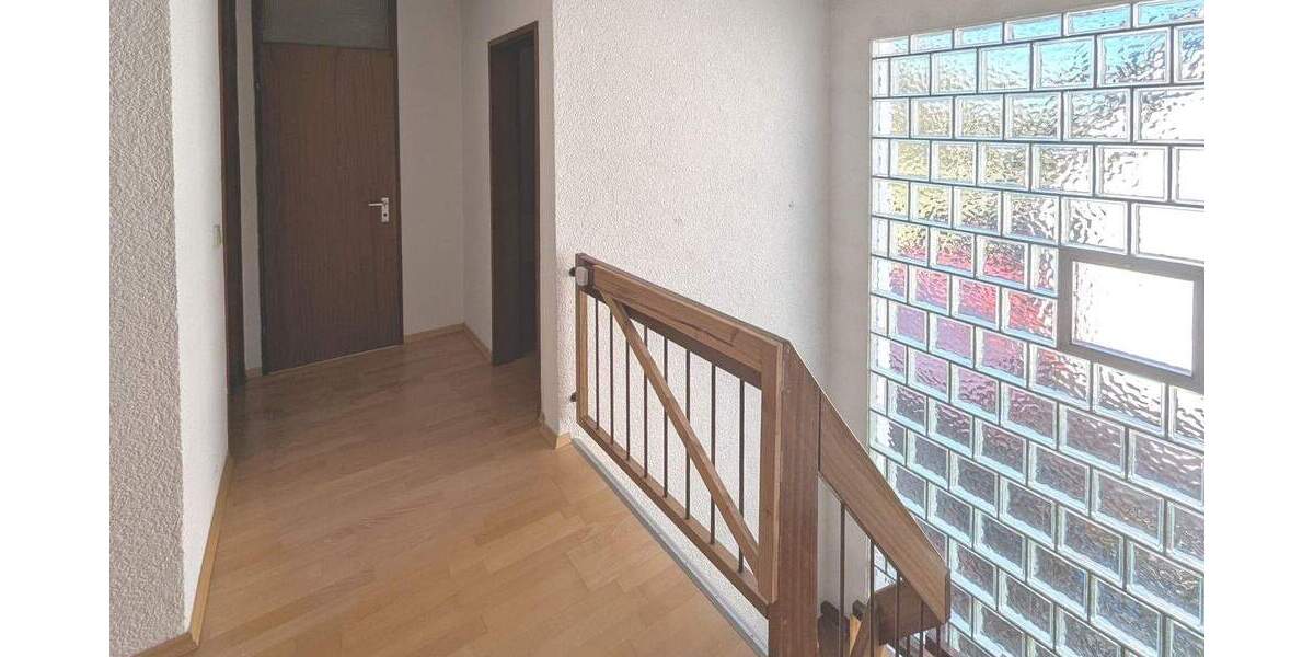 Einfamilienhaus Herrenberg Gültstein - 5 Zimmer, 160 m&sup2;, 559.000&euro; | Angebot:25796477