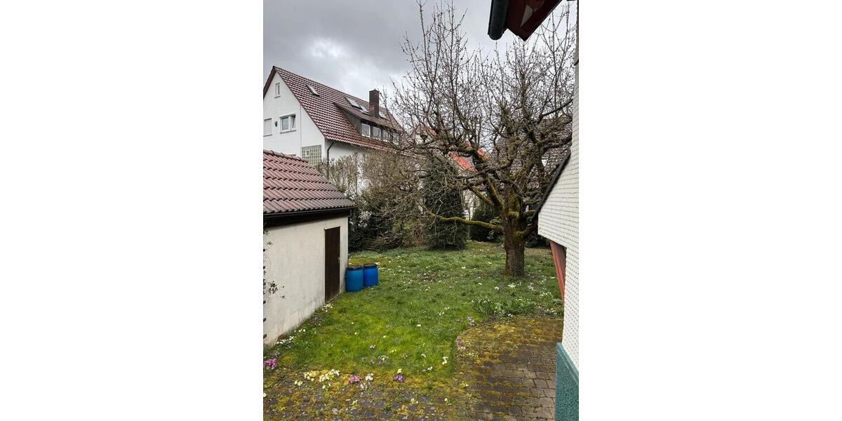 Einfamilienhaus Stuttgart Fasanenhof-Ost - 8 Zimmer, 165 m&sup2;, 850.000&euro; | Angebot:26035775