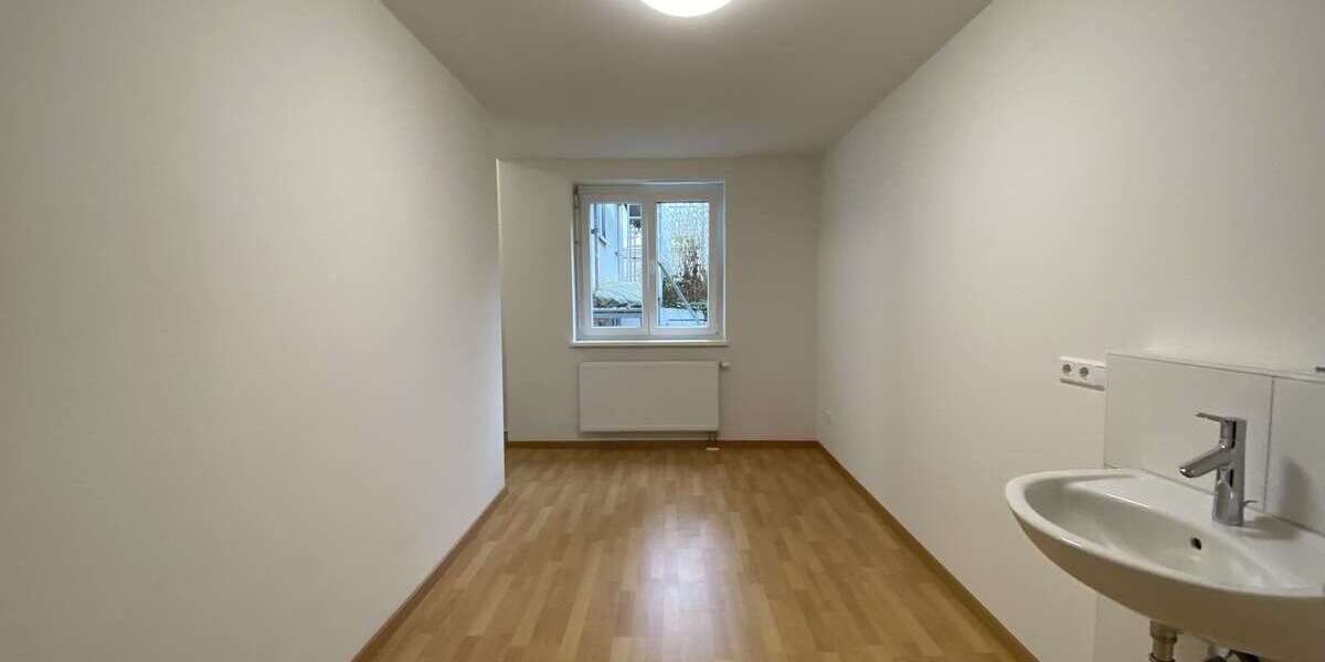 Etagenwohnung Tübingen Weststadt - 1 Zimmer, 17 m&sup2;, 400&euro; | Angebot:25545096