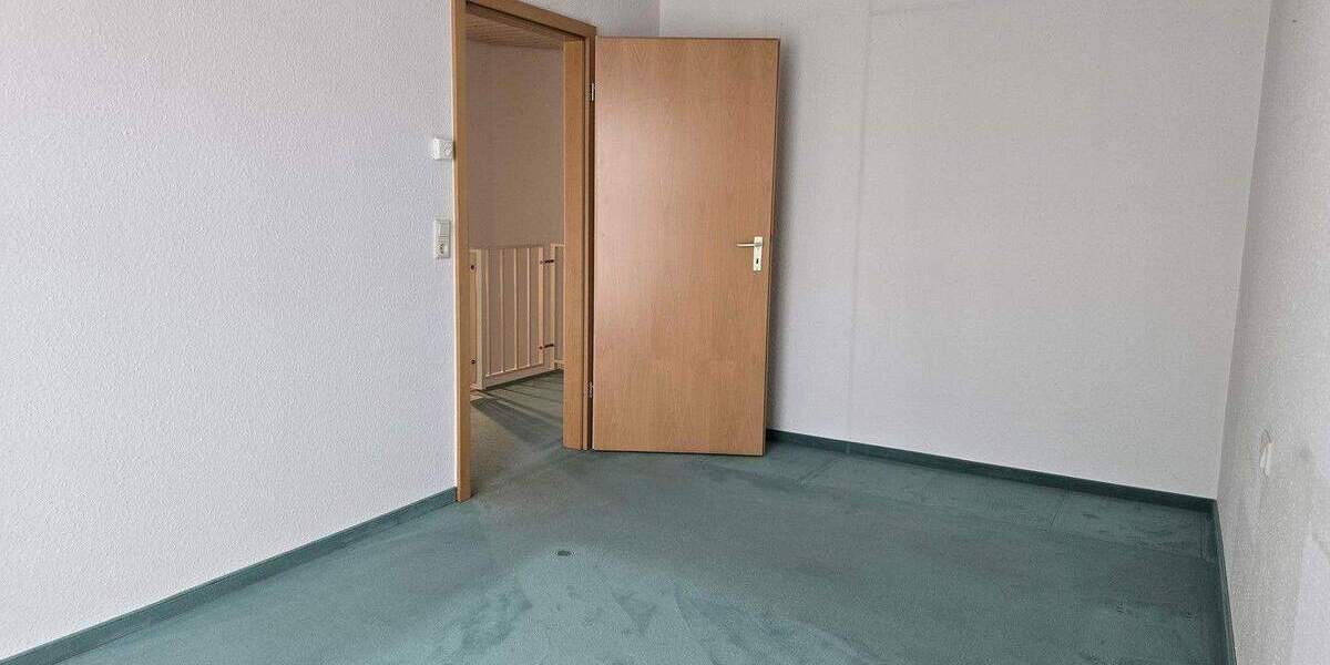 Reihenmittelhaus Gäufelden-Öschelbronn Öschelbronn - 5 Zimmer, 110 m&sup2;, 482.000&euro; | Angebot:25784574