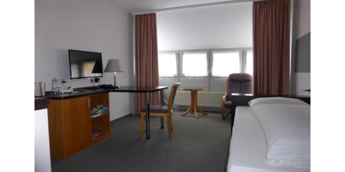 Etagenwohnung Böblingen Dagersheim - 1 Zimmer, 28 m&sup2;, 1.000&euro; | Angebot:25980617