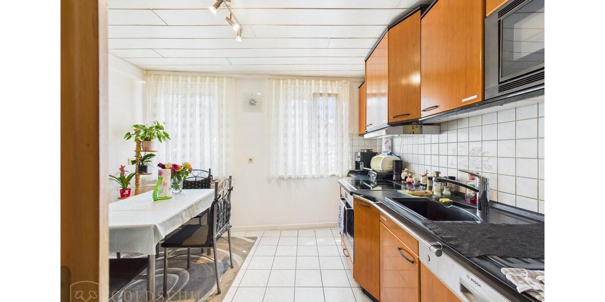 Etagenwohnung Neuffen - 3 Zimmer, 86 m&sup2;, 1.050&euro; | Angebot:24491252