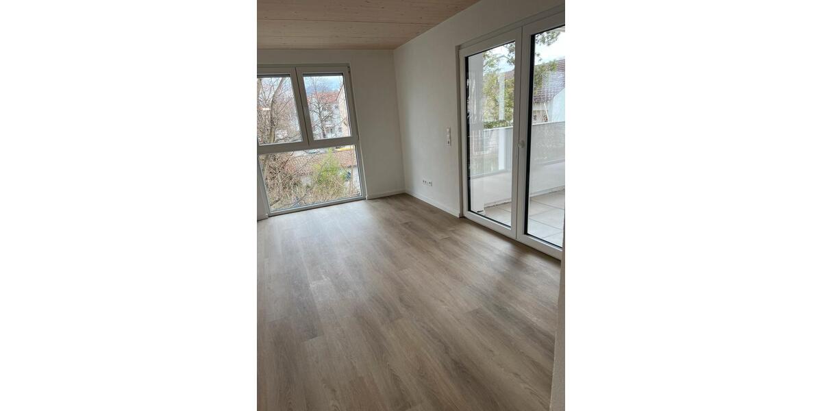Etagenwohnung Reutlingen Reutlingen (Kernstadt) - 3 Zimmer, 60 m&sup2;, 1.100&euro; | Angebot:26446614