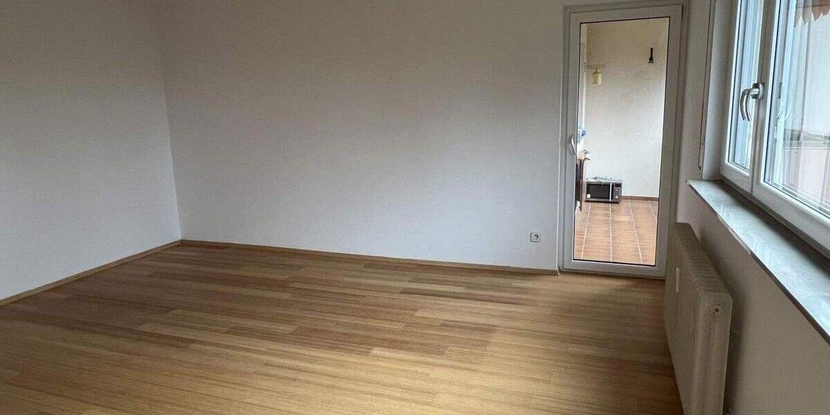 Etagenwohnung Stuttgart Möhringen - 3 Zimmer, 76 m&sup2;, 330.000&euro; | Angebot:25755946