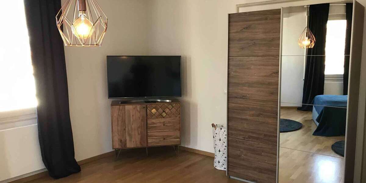 Zimmer Stuttgart Hölderlinplatz - 635&euro; | Angebot:25936709