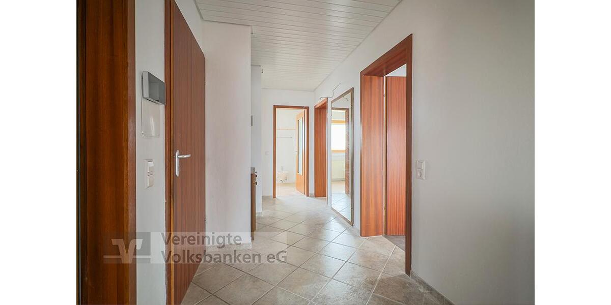 Etagenwohnung Althengstett - 5 Zimmer, 140 m&sup2;, 1.400&euro; | Angebot:24438743