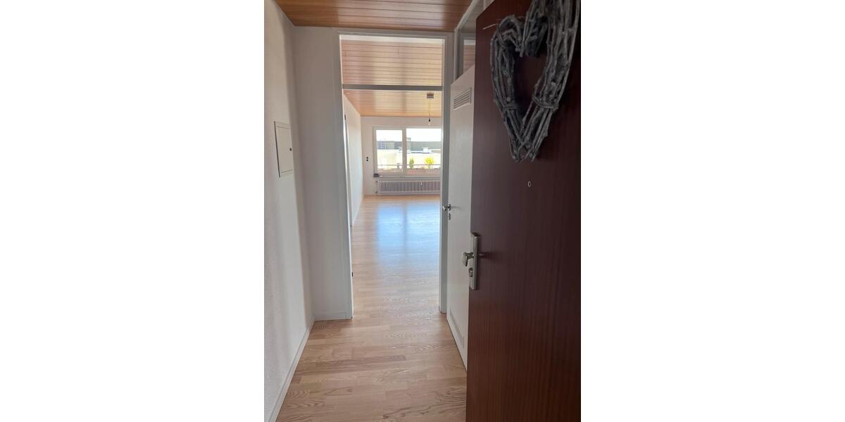 Etagenwohnung Schönaich - 3.5 Zimmer, 95 m&sup2;, 1.470&euro; | Angebot:26415175