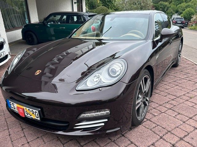 Porsche Panamera 75.500 km 28.770 &euro; Aichtal 72631