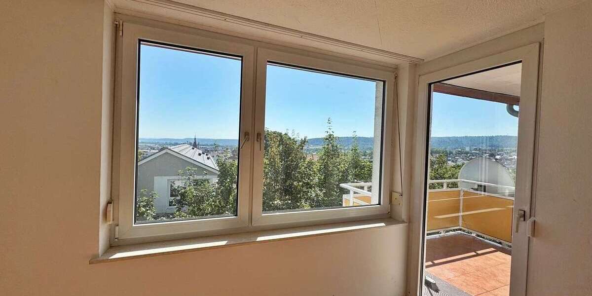 Etagenwohnung Rottenburg am Neckar - 4.5 Zimmer, 105 m&sup2;, 369.000&euro; | Angebot:27027559