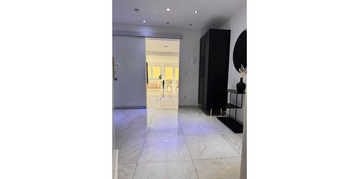 Einfamilienhaus Burladingen - 9 Zimmer, 282 m&sup2;, 648.000&euro; | Angebot:27244489