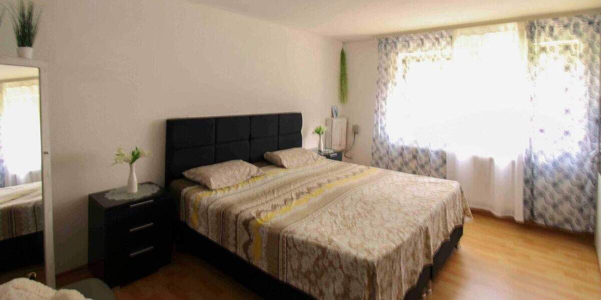 Mehrfamilienhaus, Wohnhaus Reutlingen Sondelfingen - 1 Zimmer, 799.000&euro; | Angebot:25695506