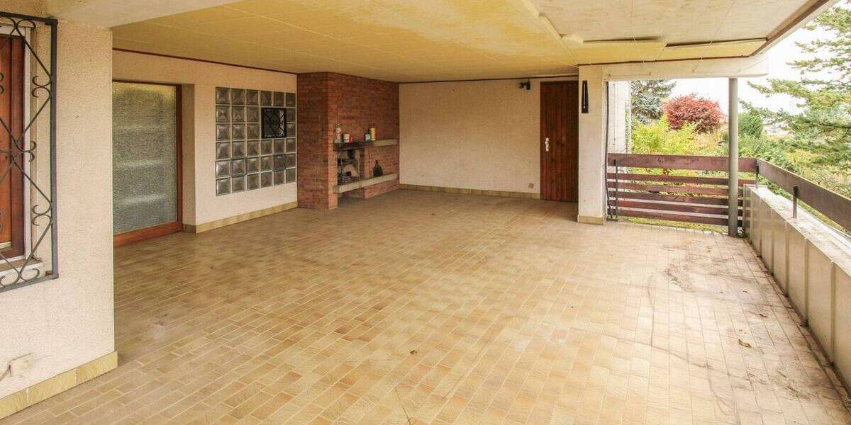 Einfamilienhaus Pfullingen - 7 Zimmer, 229 m&sup2;, 649.000&euro; | Angebot:26037218