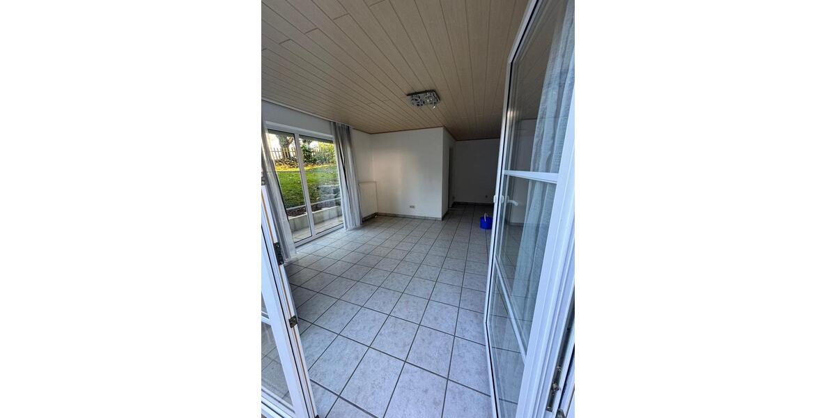 Erdgeschoßwohnung Rottenburg am Neckar - 3.5 Zimmer, 69 m&sup2;, 259.000&euro; | Angebot:27259748