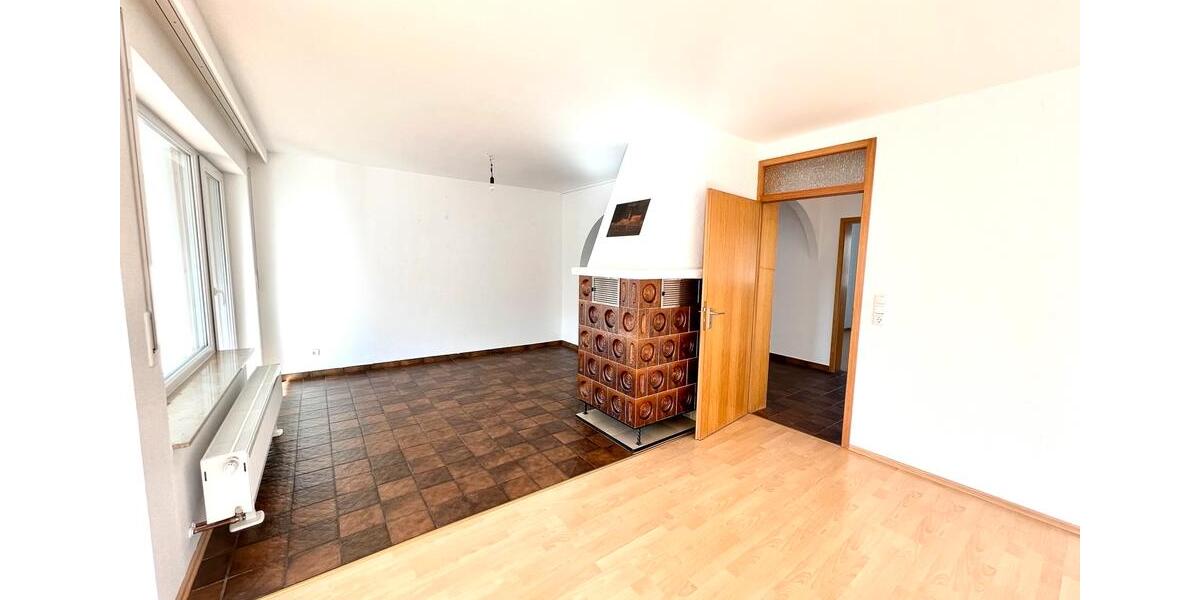 Etagenwohnung Horb am Neckar - 4 Zimmer, 109 m&sup2;, 1.050&euro; | Angebot:25980469