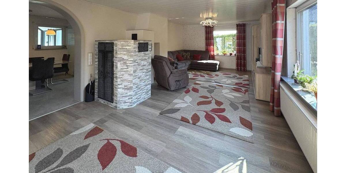 Einfamilienhaus Hechingen - 9 Zimmer, 220 m&sup2;, 650.000&euro; | Angebot:26029373