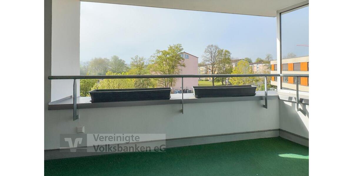 Etagenwohnung Reutlingen Orschel-Hagen - 3.5 Zimmer, 85 m&sup2;, 1.120&euro; | Angebot:26231993