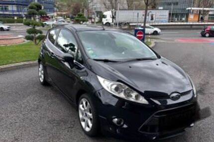 Ford Fiesta 199.800 km 2.800 &euro; Stuttgart 70193