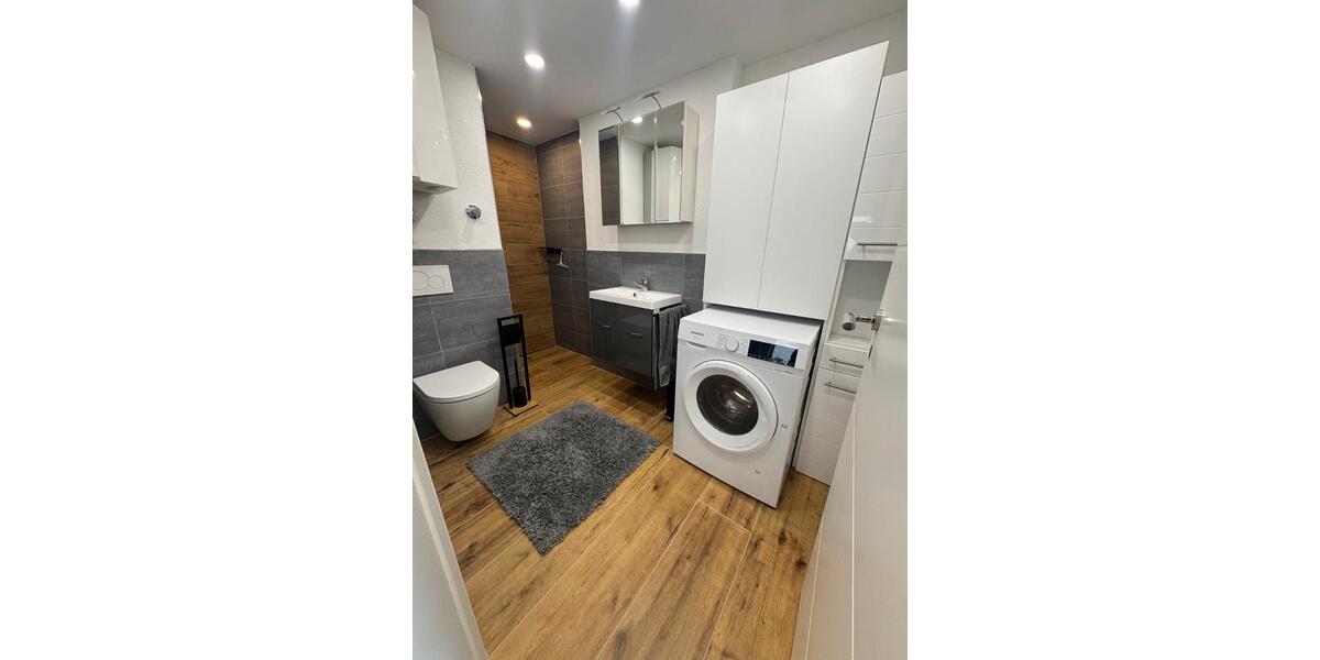 Doppelhaushälfte Nürtingen - 5 Zimmer, 180 m&sup2;, 2.600&euro; | Angebot:26479674