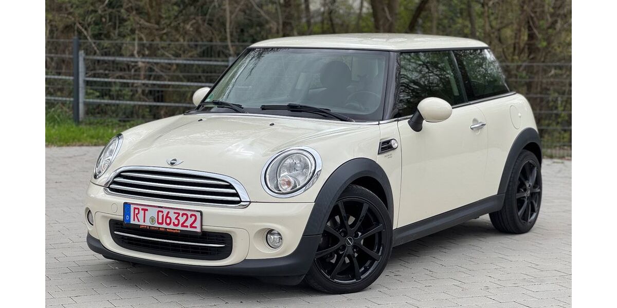 Mini Cooper 139.314 km 7.990 &euro; Pfullingen 72793