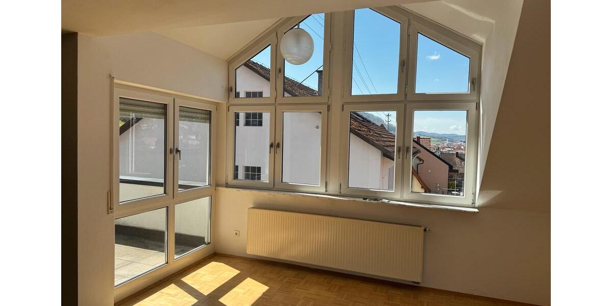 Etagenwohnung Burladingen - 4.5 Zimmer, 90 m&sup2;, 1.280&euro; | Angebot:26133493