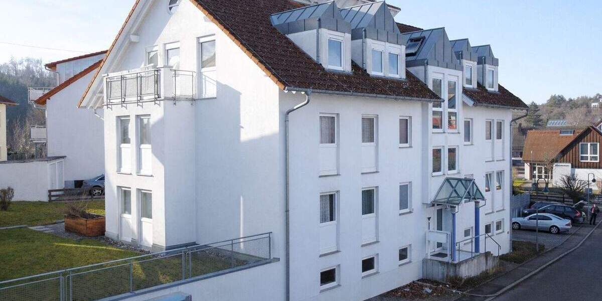 Etagenwohnung Hechingen Stein - 3 Zimmer, 75 m&sup2;, 219.000&euro; | Angebot:25731489