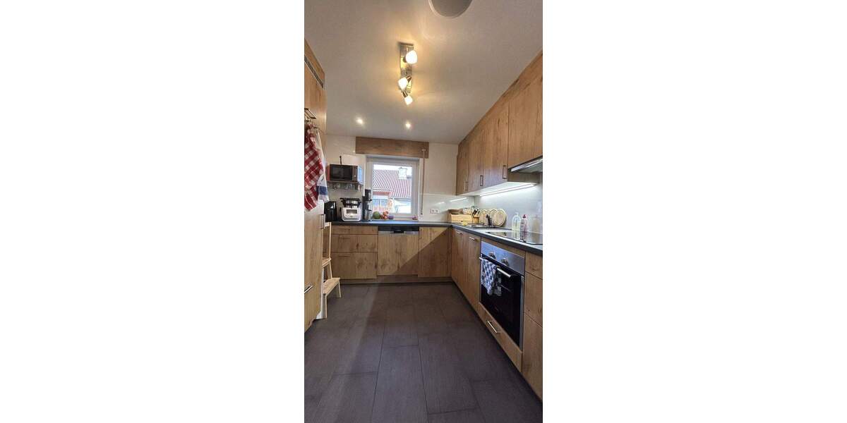 Etagenwohnung Reutlingen Ohmenhausen - 4 Zimmer, 113 m&sup2;, 420.000&euro; | Angebot:25779770