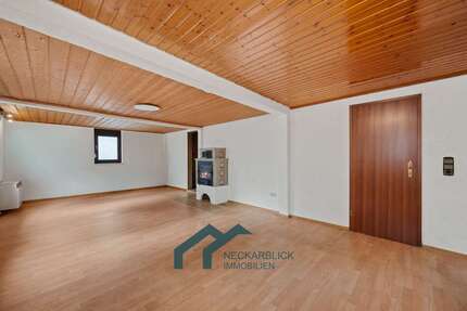 Wohnung Stuttgart Luginsland - 5 Zimmer, 110 m&sup2;, 229.000&euro; | Angebot:25958273