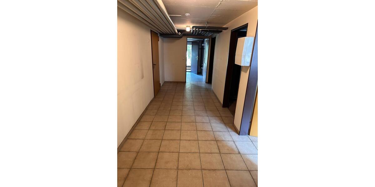 Reihenhaus Köngen - 8 Zimmer, 210 m&sup2;, 630.000&euro; | Angebot:27191337