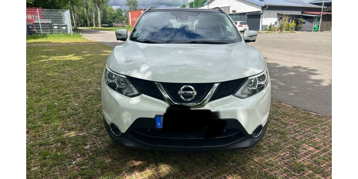 Nissan Qashqai 190.500 km 8.200 &euro; Reutlingen 72768