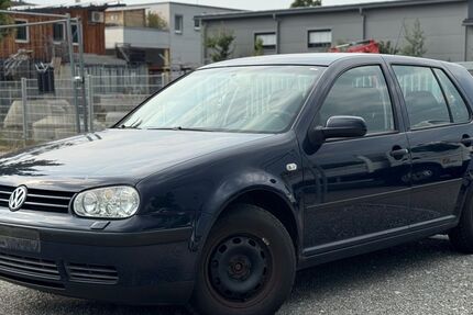 VW Golf 154.426 km 2.990 &euro; Pfullingen 72793