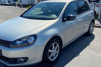 VW Golf 276.000 km 3.950 &euro; Wendlingen 73240