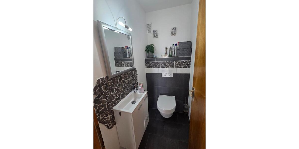Etagenwohnung Sindelfingen Darmsheim - 3 Zimmer, 84 m&sup2;, 1.400&euro; | Angebot:26453474