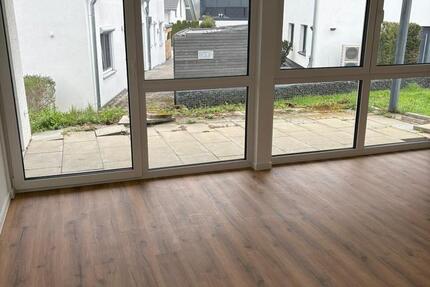 Wohnung Ofterdingen - 4.5 Zimmer, 150 m&sup2;, 1.800&euro; | Angebot:26201489