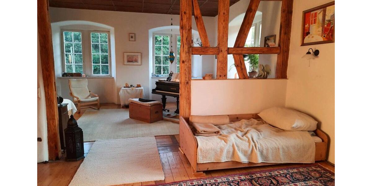 Etagenwohnung Ammerbuch - 3 Zimmer, 100 m&sup2;, 1.550&euro; | Angebot:23671884