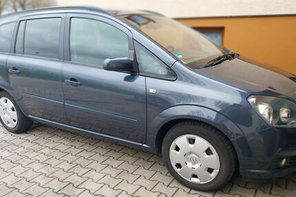 Opel Zafira 205.000 km 2.300 &euro; Rottenburg 72108