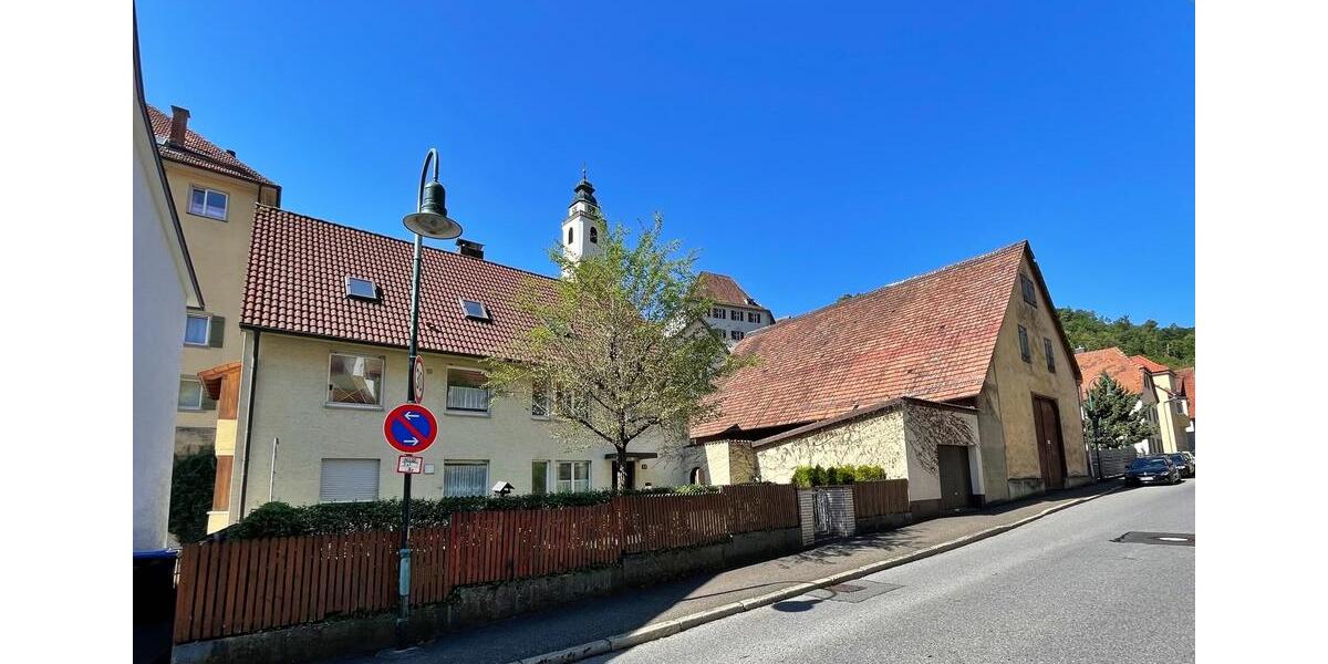 Mehrfamilienhaus, Wohnhaus Horb am Neckar - 11 Zimmer, 220 m&sup2;, 2.900&euro; | Angebot:25920770